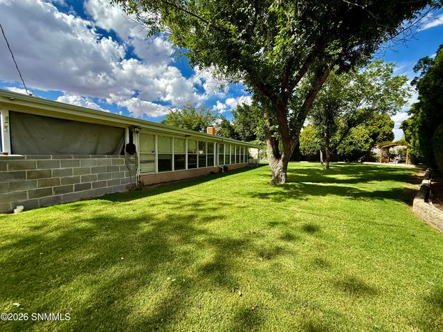 1650 Mariposa Drive, Las Cruces, NM 88001