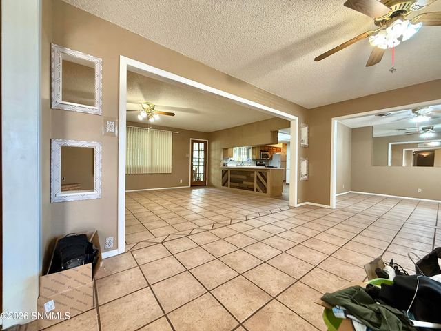 1650 Mariposa Drive, Las Cruces, NM 88001