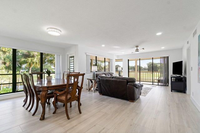 655 Brackenwood Cove, Palm Beach Gardens, FL 33418