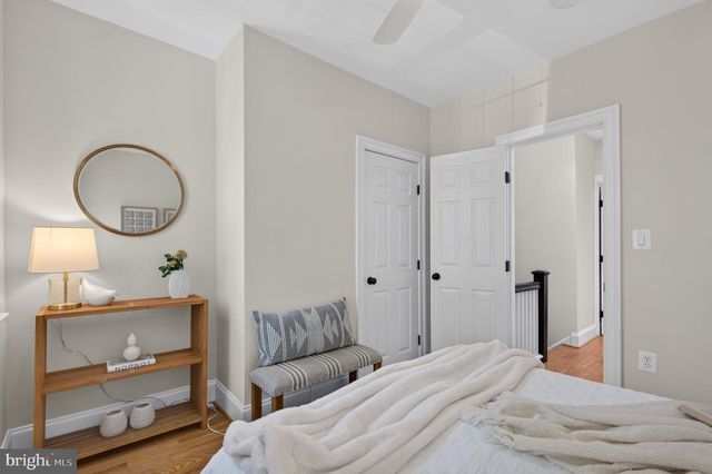 236 WARREN ST NE, Washington, DC 20002
