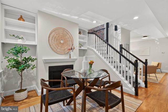 236 WARREN ST NE, Washington, DC 20002