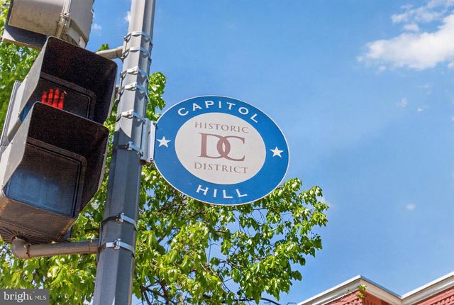 236 WARREN ST NE, Washington, DC 20002