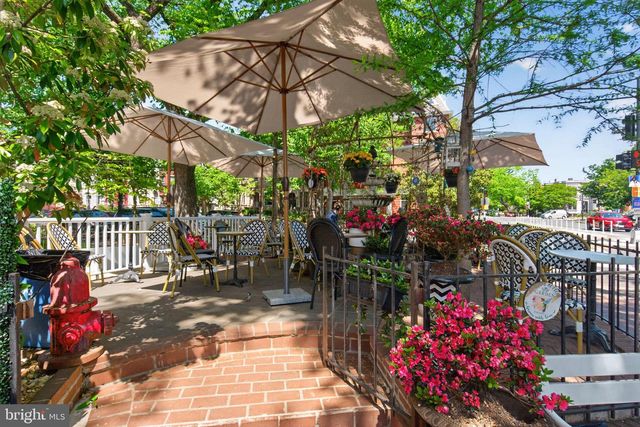 236 WARREN ST NE, Washington, DC 20002