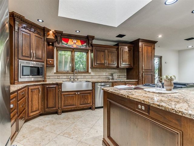 1509 S 29th Street, Chickasha, OK 73018