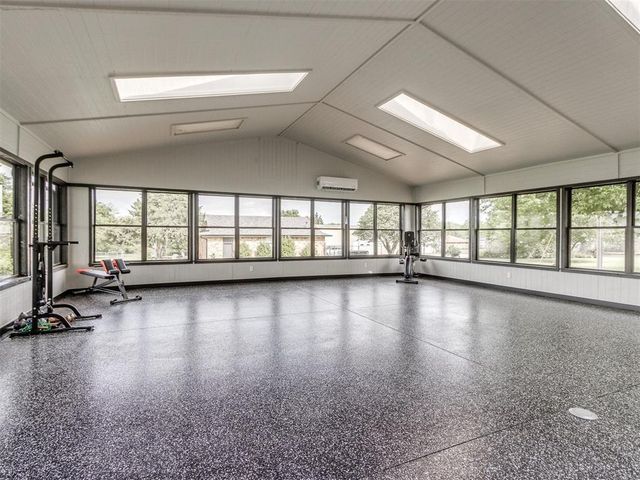 1509 S 29th Street, Chickasha, OK 73018