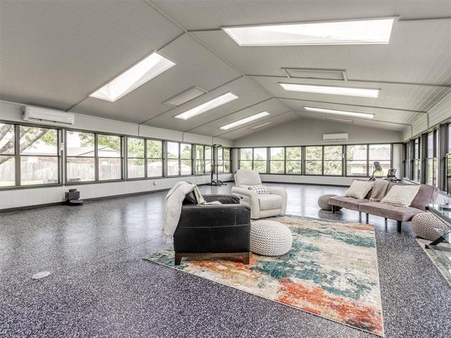 1509 S 29th Street, Chickasha, OK 73018