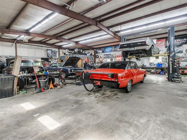 1509 S 29th Street, Chickasha, OK 73018