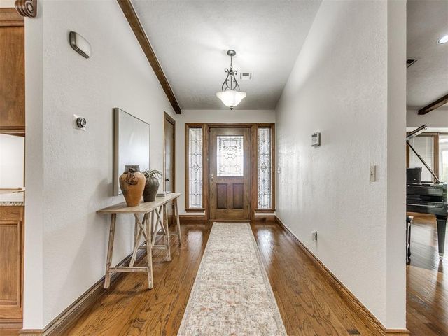 1509 S 29th Street, Chickasha, OK 73018