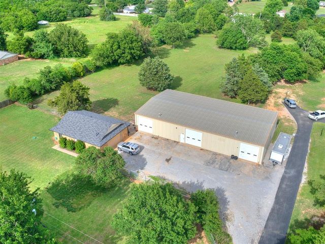 1509 S 29th Street, Chickasha, OK 73018