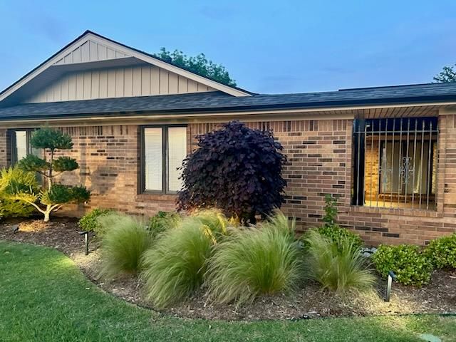 1509 S 29th Street, Chickasha, OK 73018