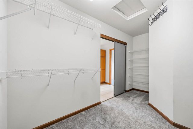 1709 Tumbleweed CIRCLE, West Bend, WI 53095
