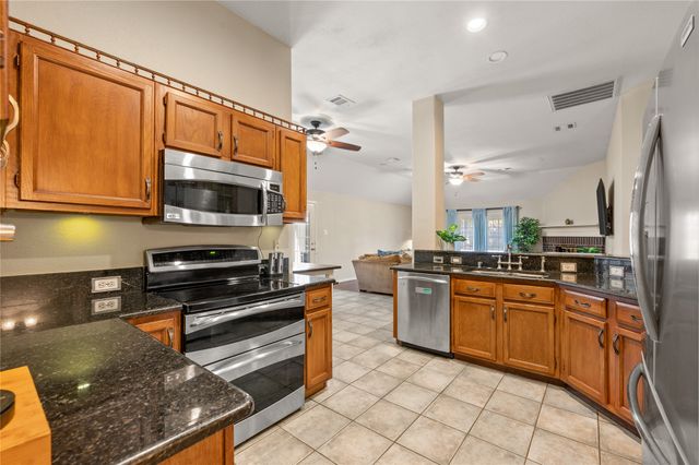 2212 Pinto Lane, Lewisville, TX 75067