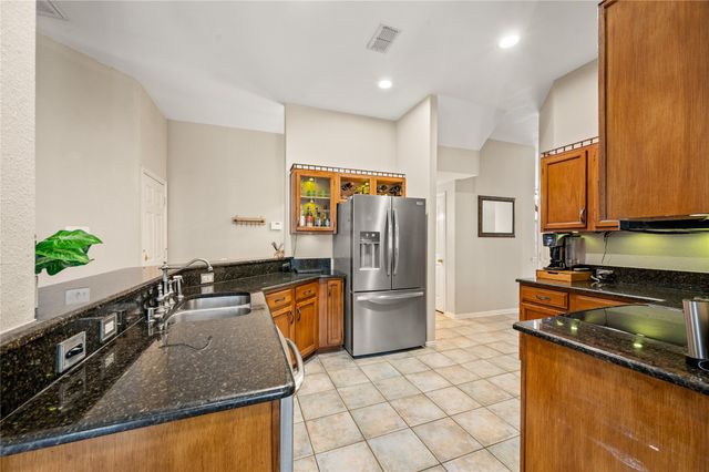 2212 Pinto Lane, Lewisville, TX 75067