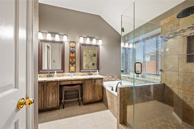 2212 Pinto Lane, Lewisville, TX 75067