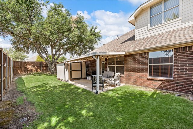 2212 Pinto Lane, Lewisville, TX 75067