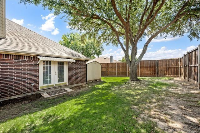 2212 Pinto Lane, Lewisville, TX 75067