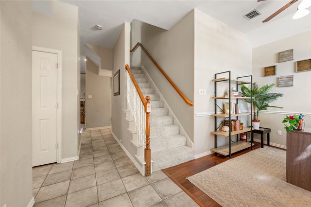 2212 Pinto Lane, Lewisville, TX 75067