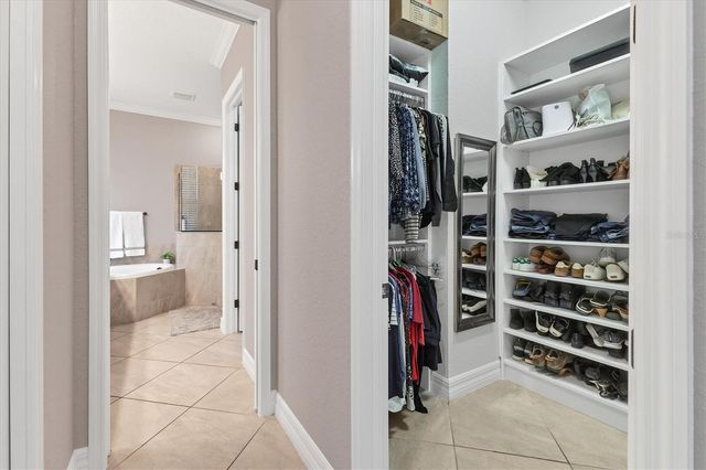 6070 BRANDON RUN, Bradenton, FL 34211