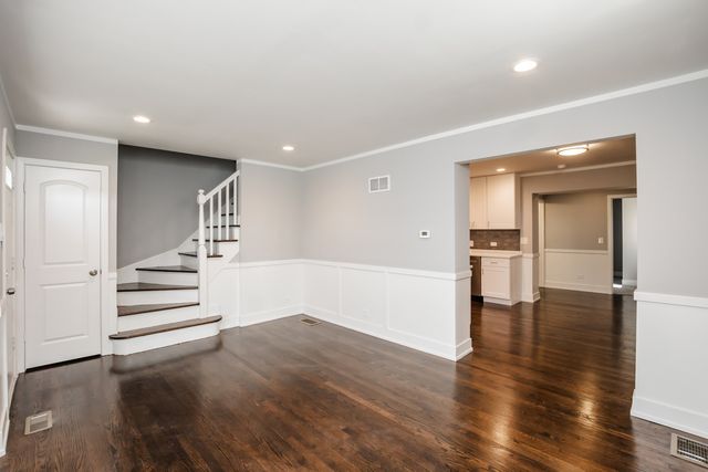 1244 W 115th Street, Chicago, IL 60643