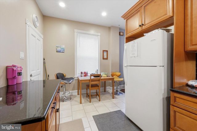 15 S FRONT ST, Darby, PA 19023