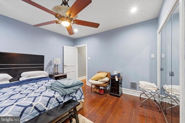 15 S FRONT ST, Darby, PA 19023