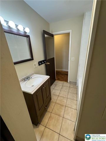 228 Northampton Street 3, Easton, PA 18042