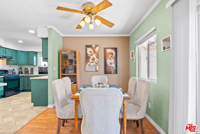 7426 Caldus Avenue, Los Angeles, CA 91406