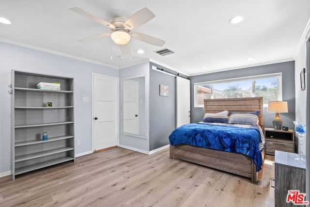 7426 Caldus Avenue, Los Angeles, CA 91406