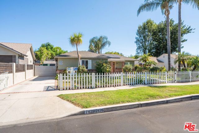 7426 Caldus Avenue, Los Angeles, CA 91406