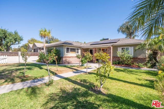 7426 Caldus Avenue, Los Angeles, CA 91406