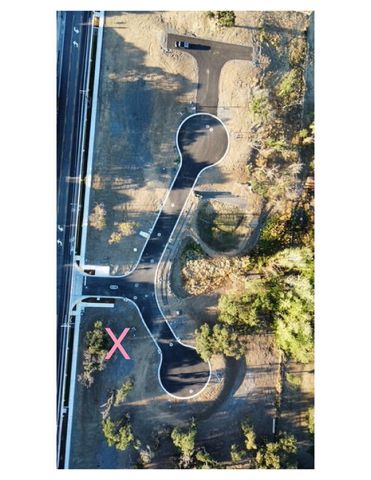 219 Reserve Circle, Medford, OR 97504