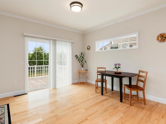 181 Sommerfield Avenue, South Burlington, VT 05403