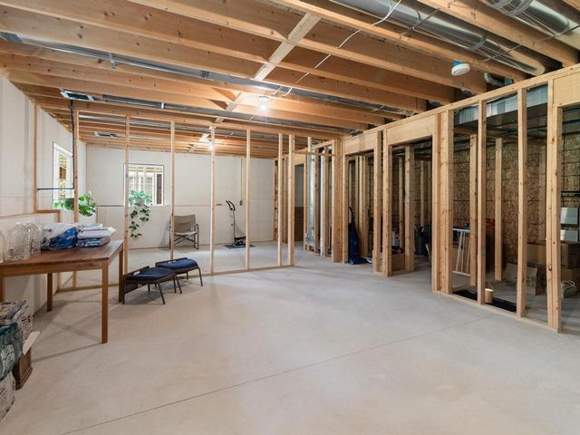 181 Sommerfield Avenue, South Burlington, VT 05403