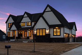 16419 Kiska Street NE, Ham Lake, MN 55304