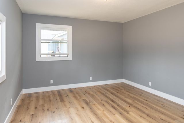 8025 W 26th Street, Saint Louis Park, MN 55426