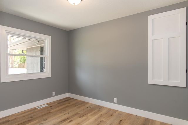 8025 W 26th Street, Saint Louis Park, MN 55426