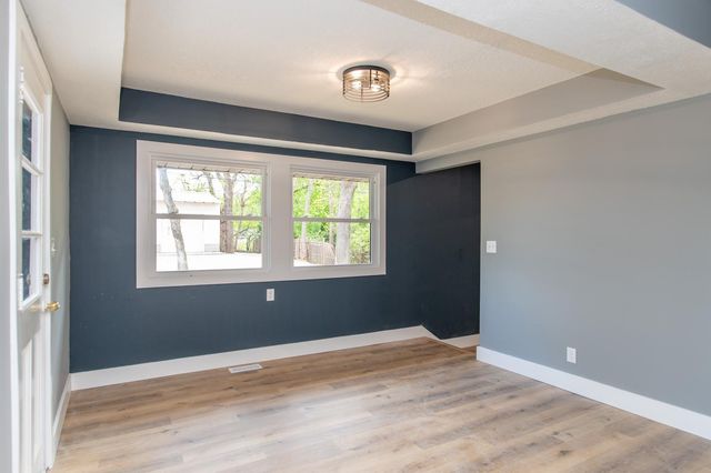 8025 W 26th Street, Saint Louis Park, MN 55426
