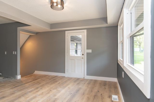 8025 W 26th Street, Saint Louis Park, MN 55426