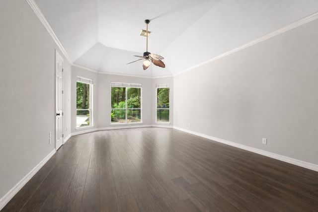2326 Timbergreen Circle, Magnolia, TX 77355