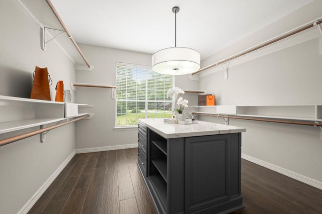 2326 Timbergreen Circle, Magnolia, TX 77355