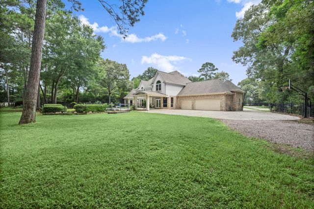 2326 Timbergreen Circle, Magnolia, TX 77355