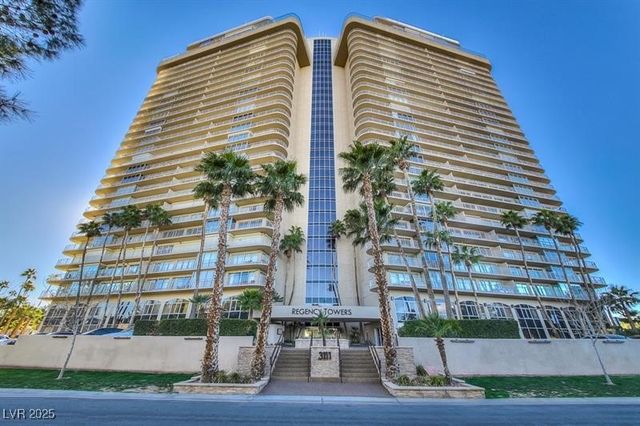 3111 Bel Air Drive 17E, Las Vegas, NV 89109