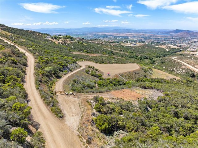 39767 Esplendida Way, Temecula, CA 92592