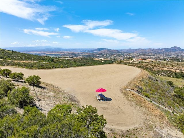 39767 Esplendida Way, Temecula, CA 92592
