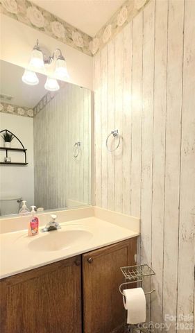 1652 Trotters Ridge Road, Stanfield, NC 28163