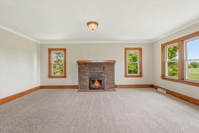 4475 409th Avenue NW, Braham, MN 55006