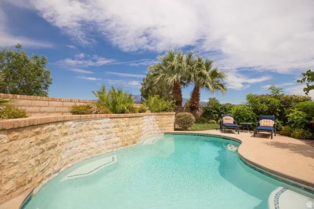 4376 W CANTERBURY RD, Hurricane, UT 84737