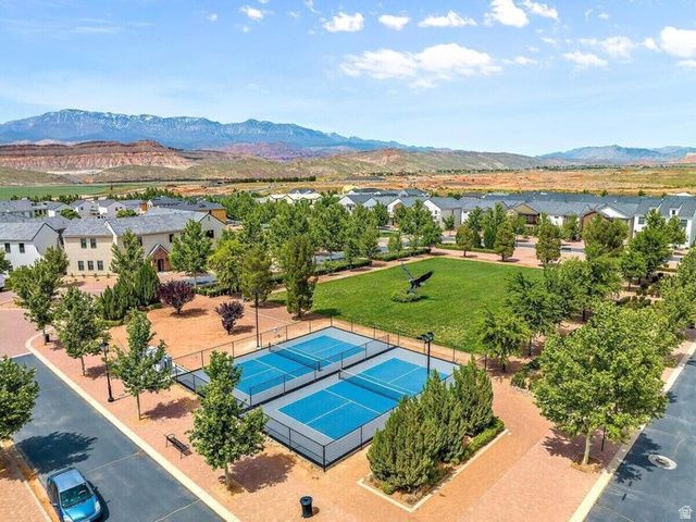 4376 W CANTERBURY RD, Hurricane, UT 84737