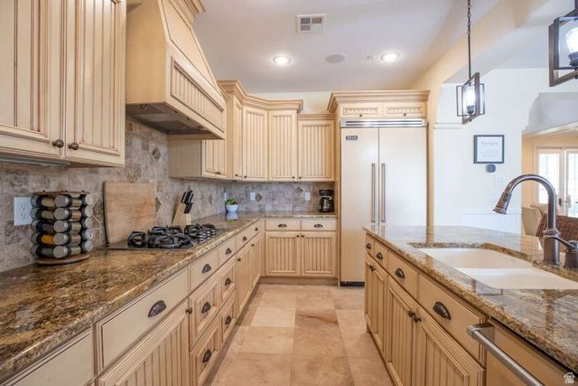 4376 W CANTERBURY RD, Hurricane, UT 84737