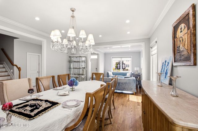 14 Majestic Way, Lakewood, NJ 08701